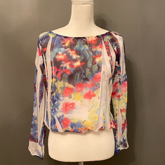 Colored blouse - Picture 1 of 5
